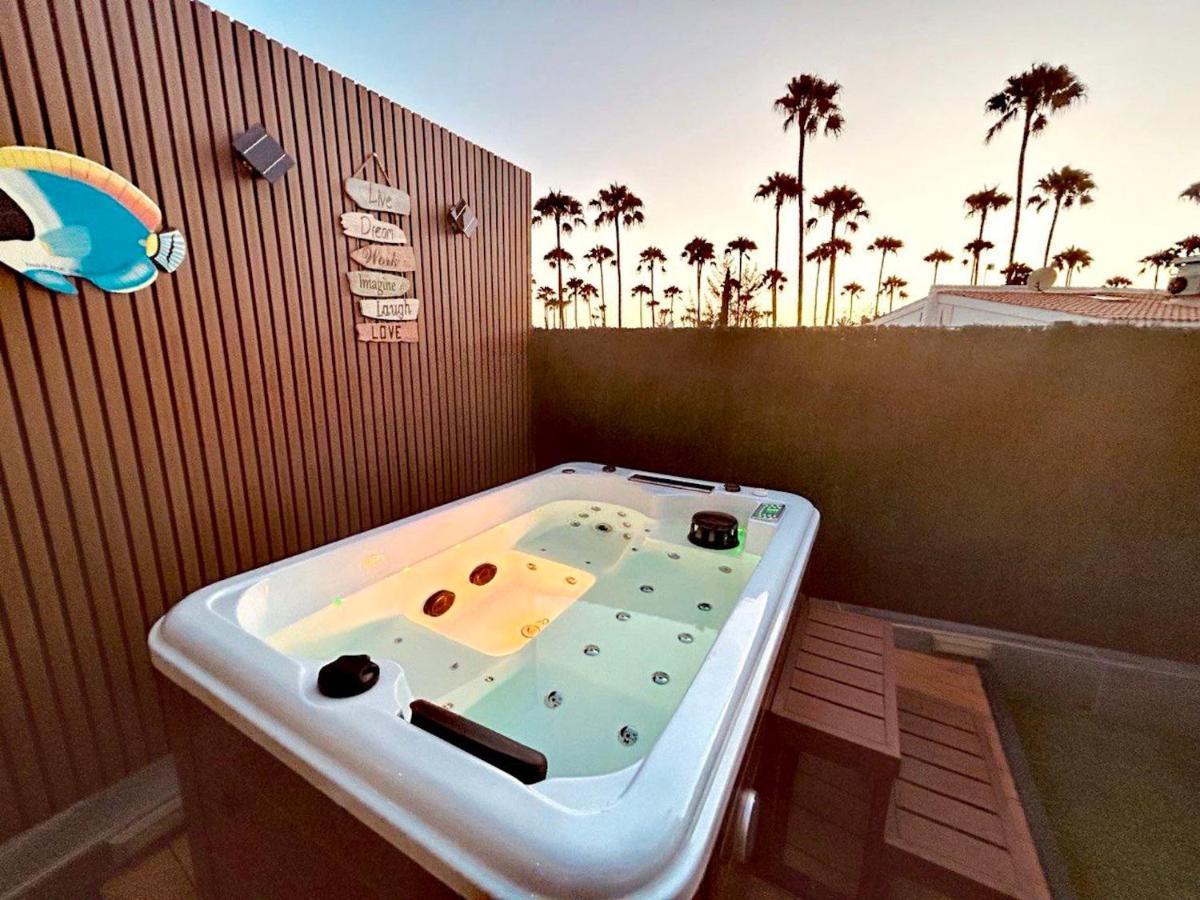 Dom wakacyjny Afrika Con Jacuzzi Maspalomas (Gran Canaria)